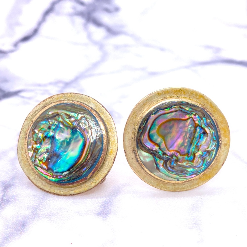 Vintage Round Alpaca Mexico Clip On Abalone Shell Earrings